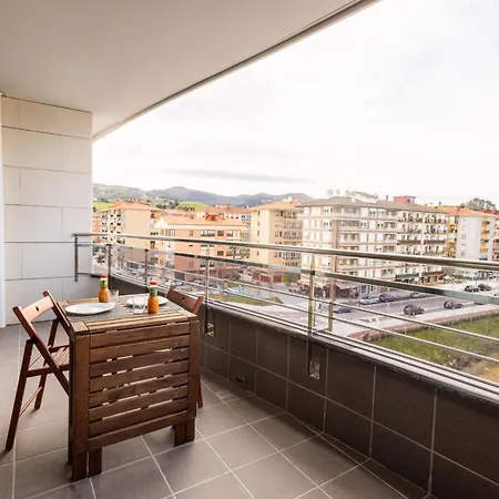 Ebony I Local Rentss Zarautz