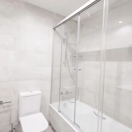 Ebony I Local Rentss *