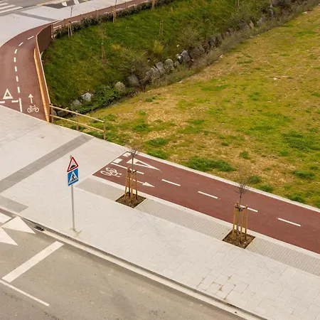 Ebony I Local Rentss