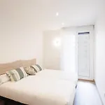 아파트 Ebony I Local Rentss *