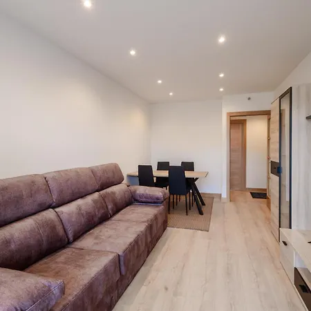 Ebony I Local Rentss Apartamento